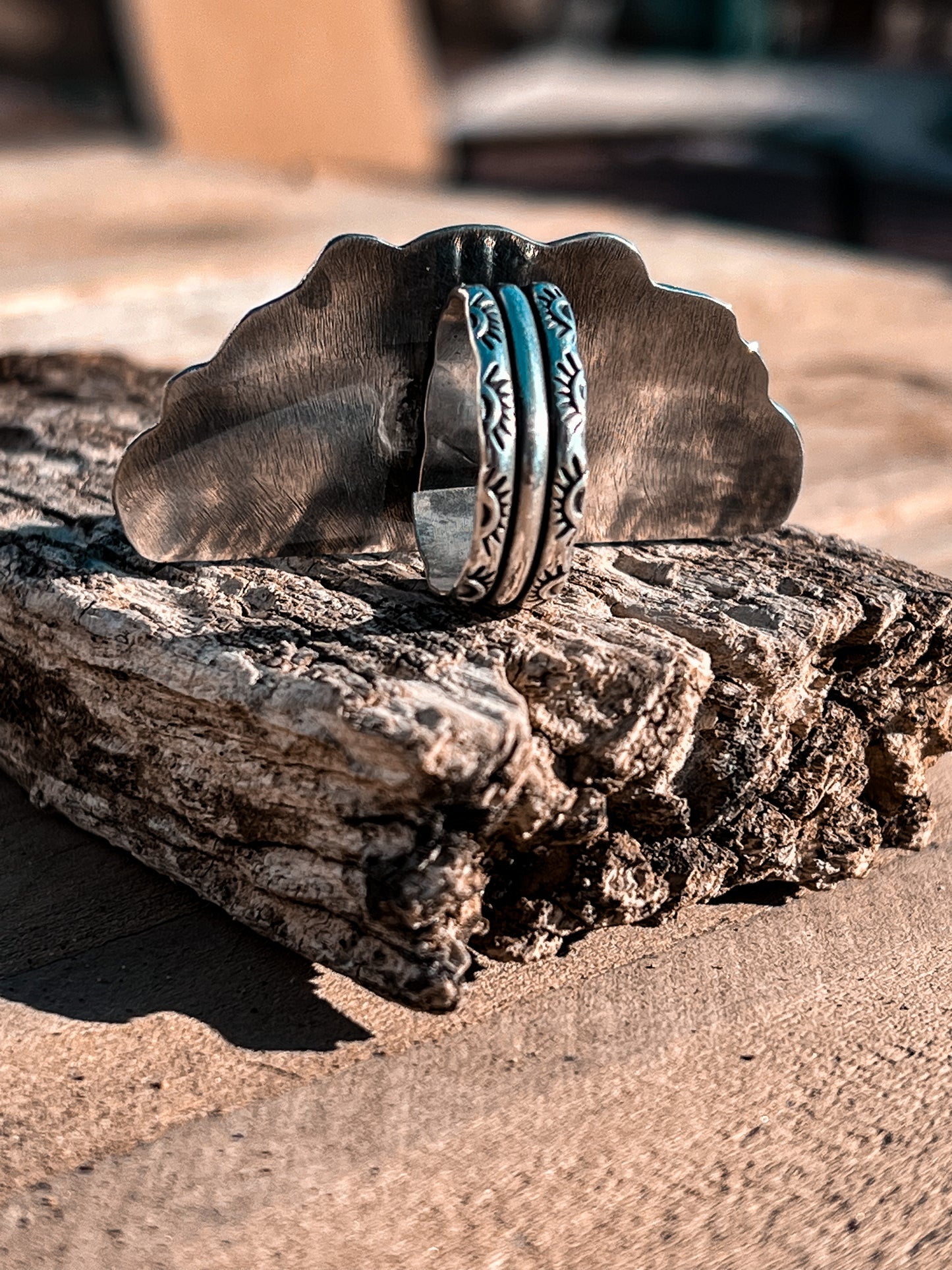 Daisy Statement Ring